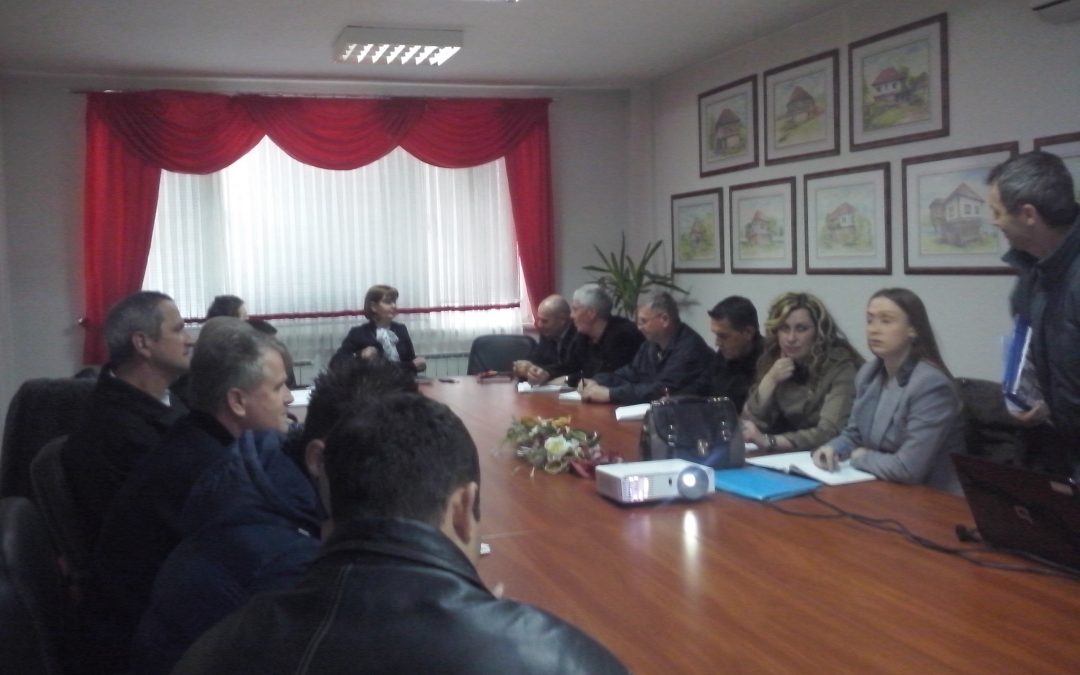 Na inicijativu direktorice JU Centar za socijalni rad održan sastanak sa predsjednicima MZ-a u Velikoj Kladuši